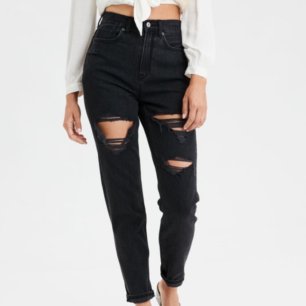 American Eagle Classic Destroyed Mom Jeans
